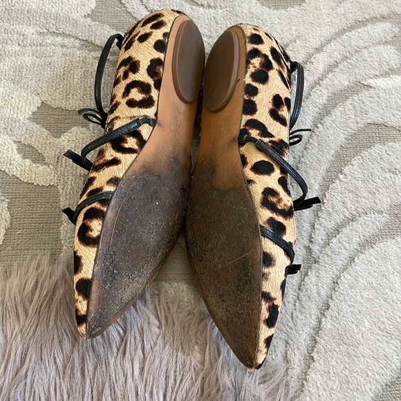 Banana Republic pointy toed leopard flat sz. 8.5 - Picture 3 of 4